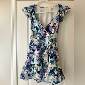 Elegant Blue Floral Mini Dress